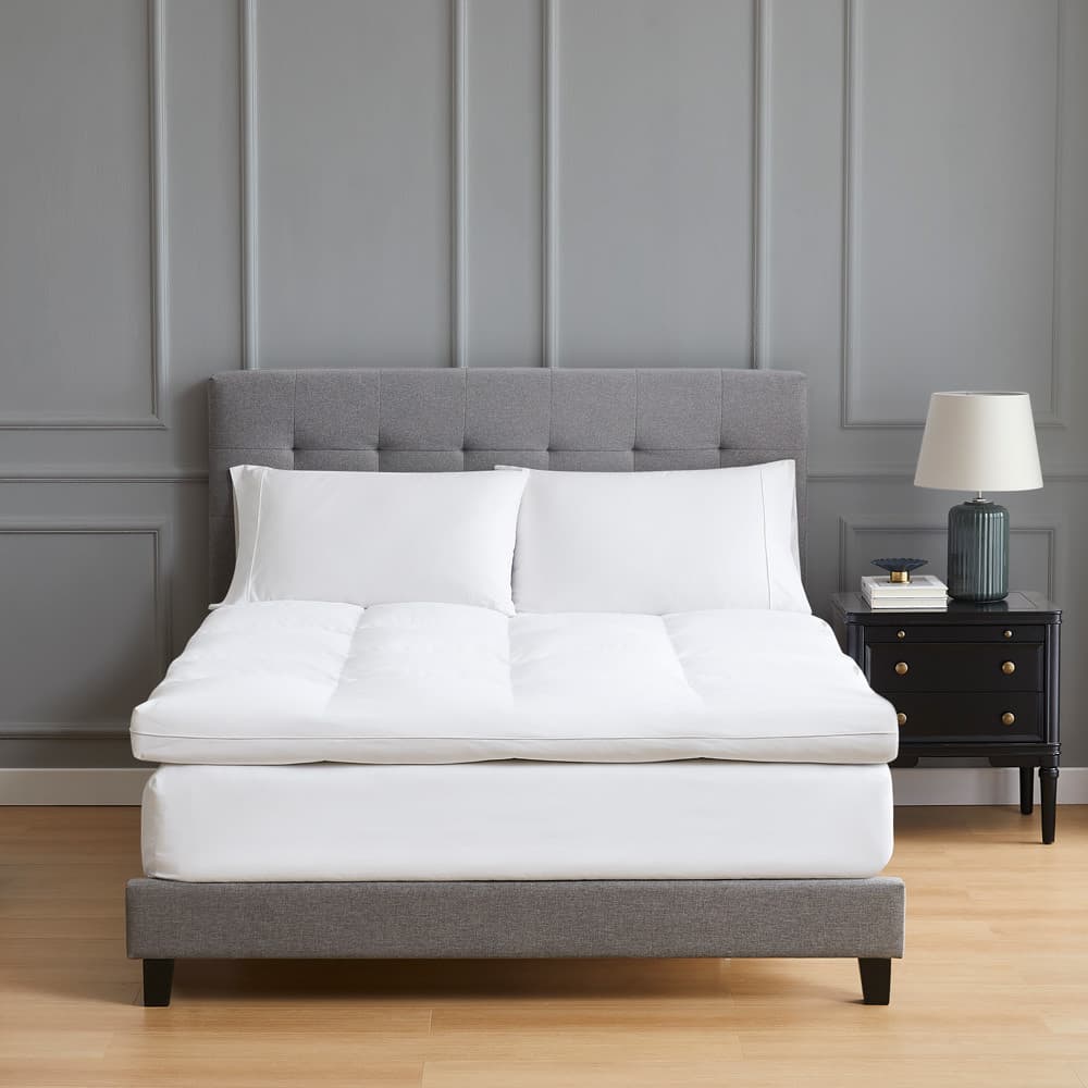 Deluxe Hotel Feather Bed With Handles (Hypoallergenic) - Image 2