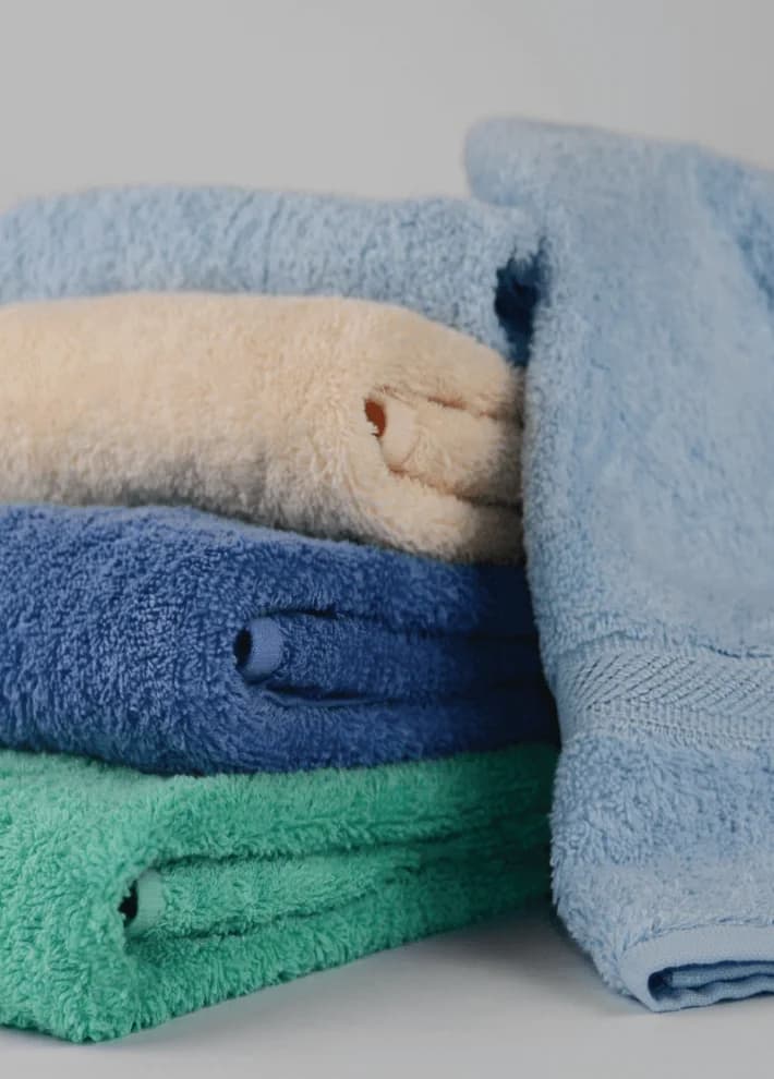 Bath Towel 27x54 Colonial Blue Color Hotel Collection 17 lbs - Image 1